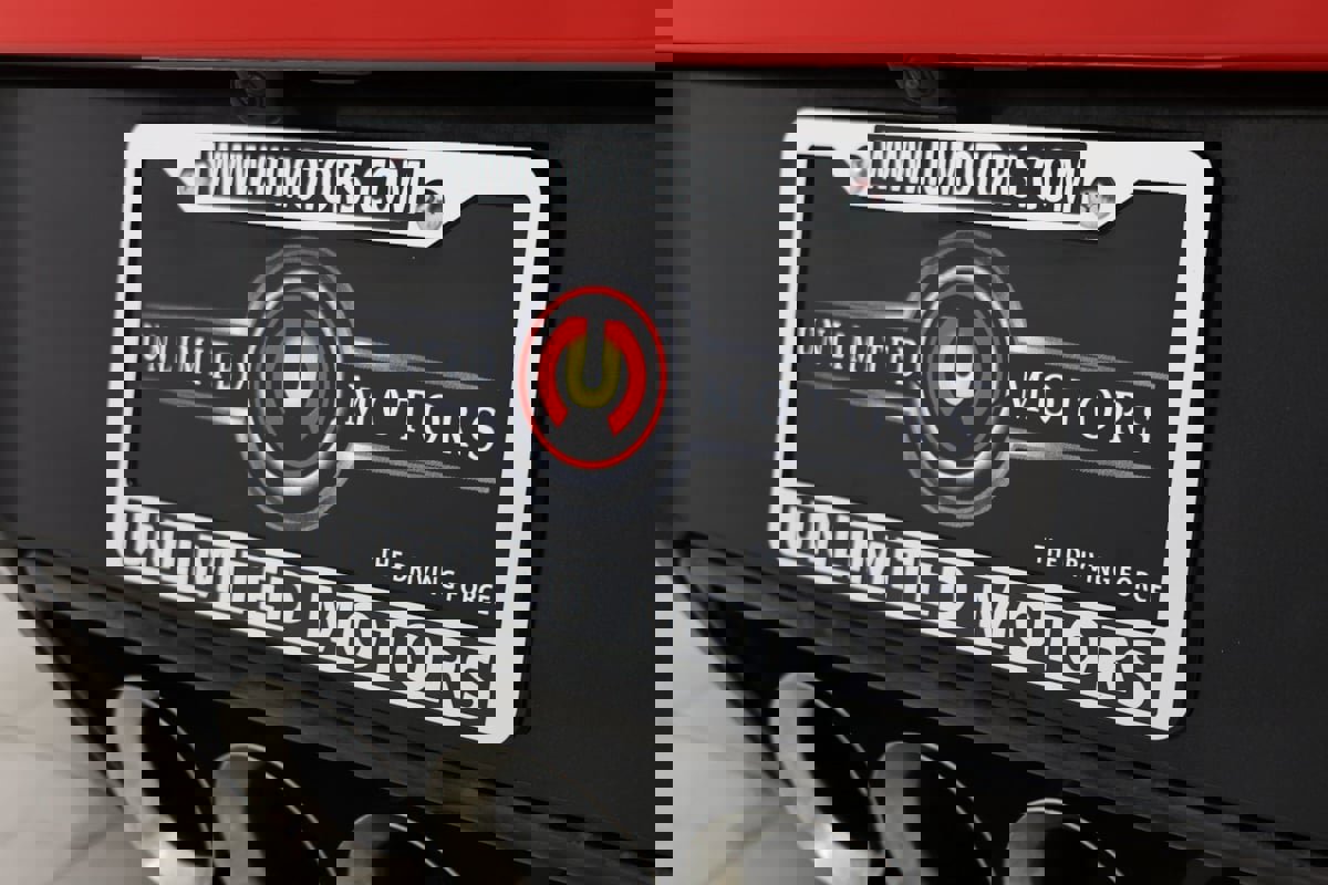 Used 2016 Chevrolet Corvette Z06 w/ 3LZ Preferred Equipment Group image 18