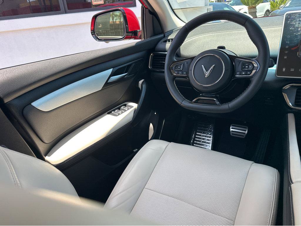Used 2023 VinFast VF 8 Plus AWD/4WD image 19