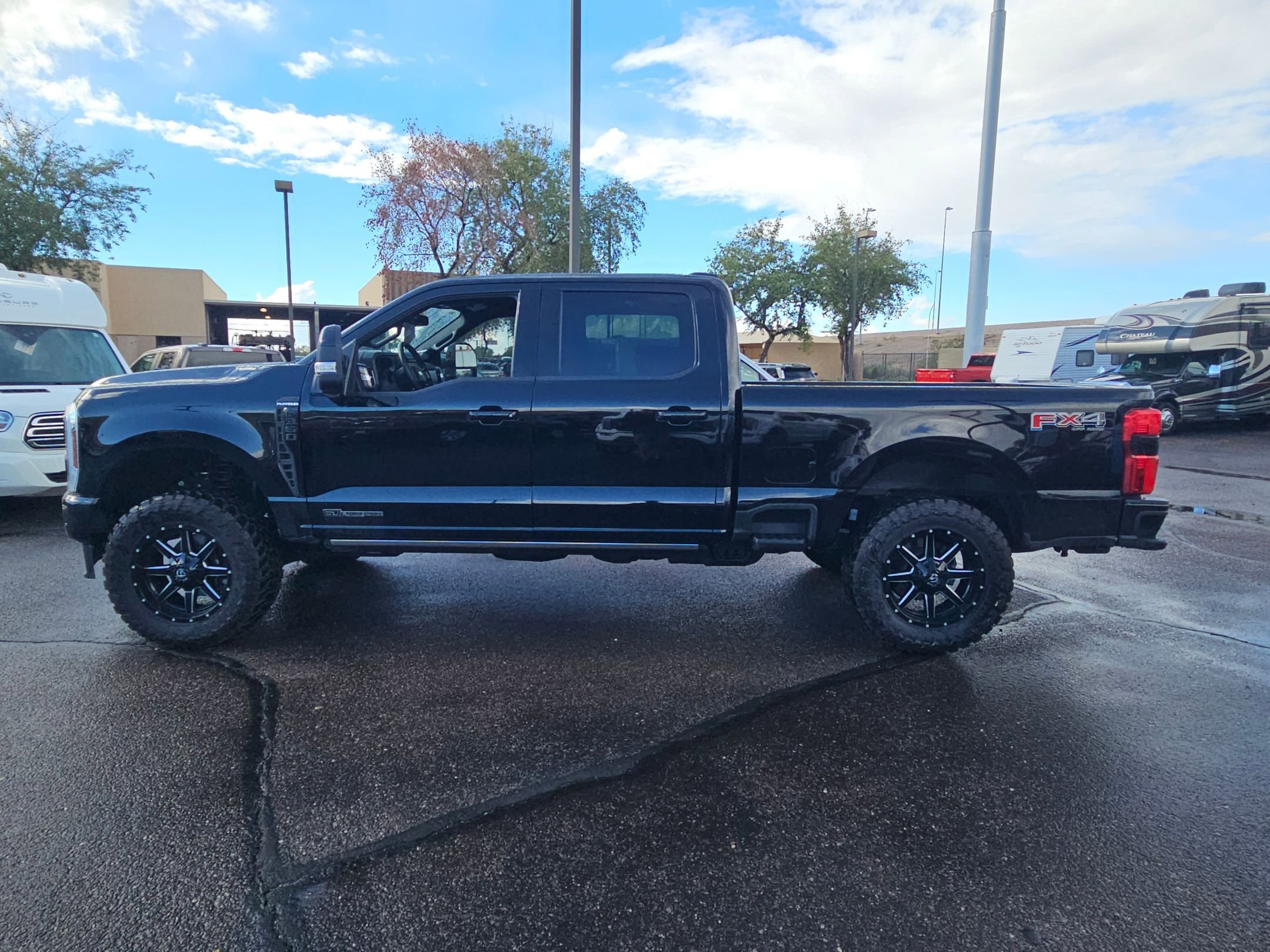 New 2025 Ford F350 Platinum w/ FX4 Off-Road Package image 6