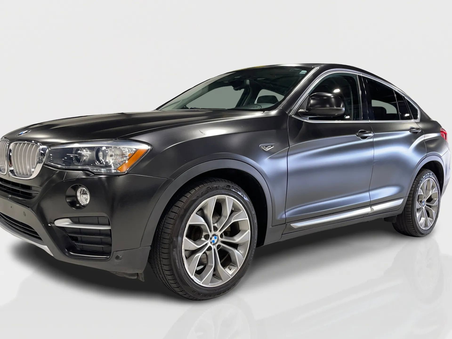 Used 2016 BMW X4 xDrive28i image 4