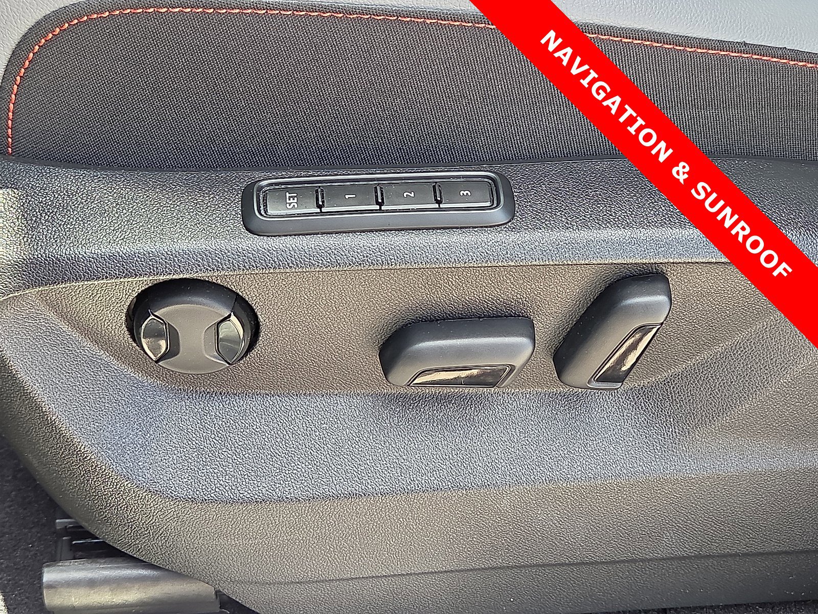 Used 2024 Volkswagen Atlas Peak Edition SEL image 16