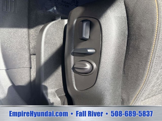 Used 2024 Chevrolet Equinox LT AWD/4WD image 21