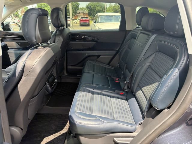 Certified 2024 Lincoln Nautilus Reserve AWD/4WD image 27