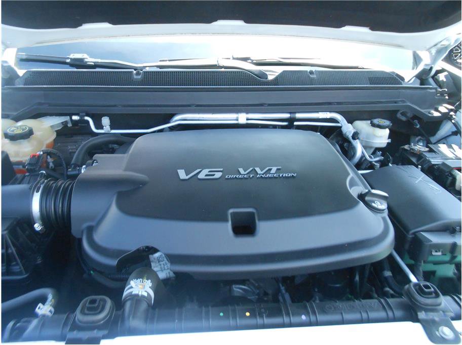 Used 2017 Chevrolet Colorado Z71 image 12