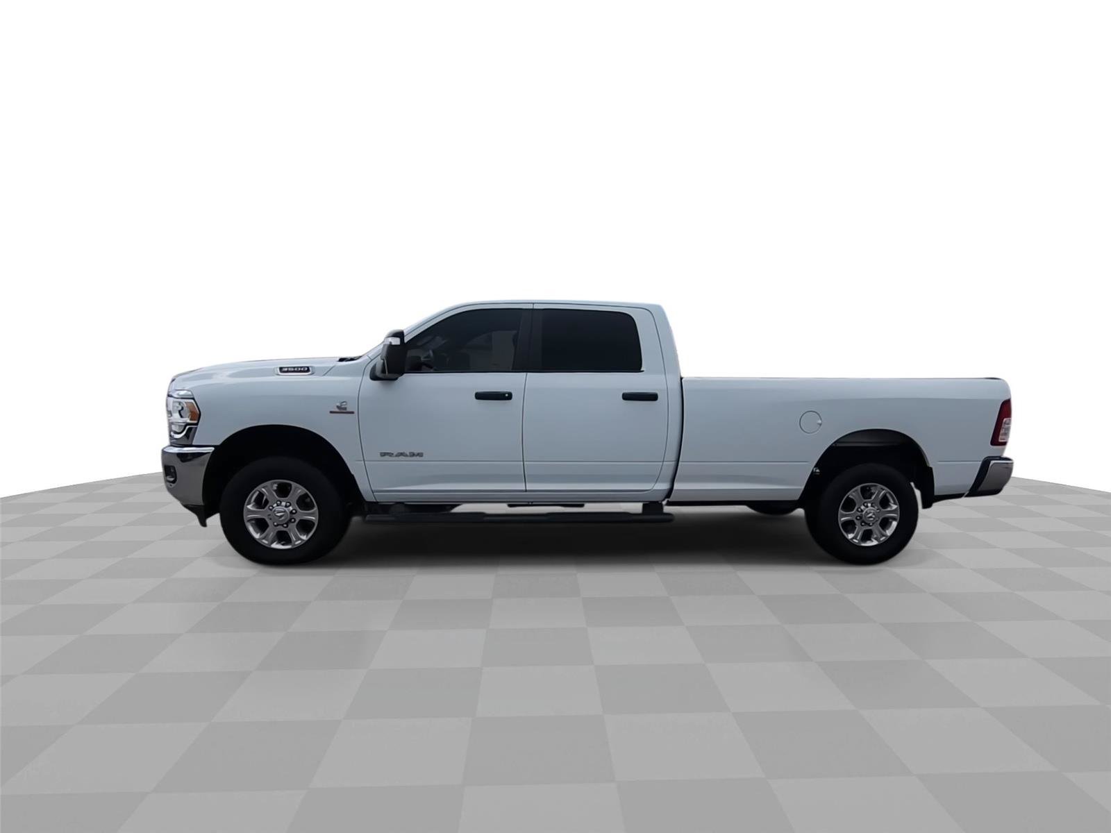 Used 2023 RAM 3500 Big Horn w/ Level 1 Equipment Group AWD/4WD image 5