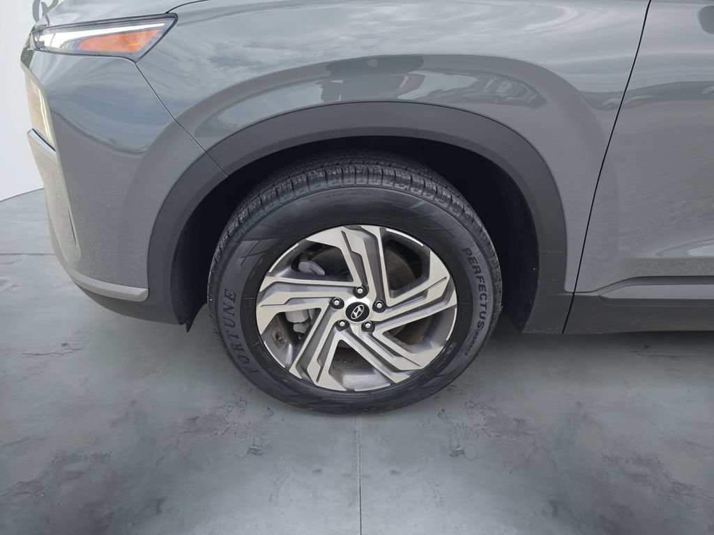 Certified 2023 Hyundai Santa Fe SE FWD image 14