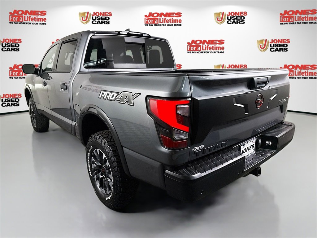 Used 2024 Nissan Titan PRO-4X image 2