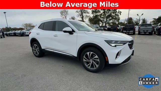 Used 2023 Buick Envision Essence image 2