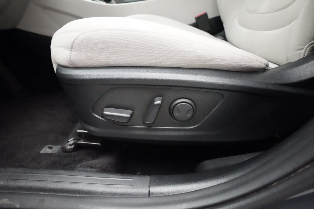 Used 2025 Hyundai Tucson SEL AWD/4WD image 26