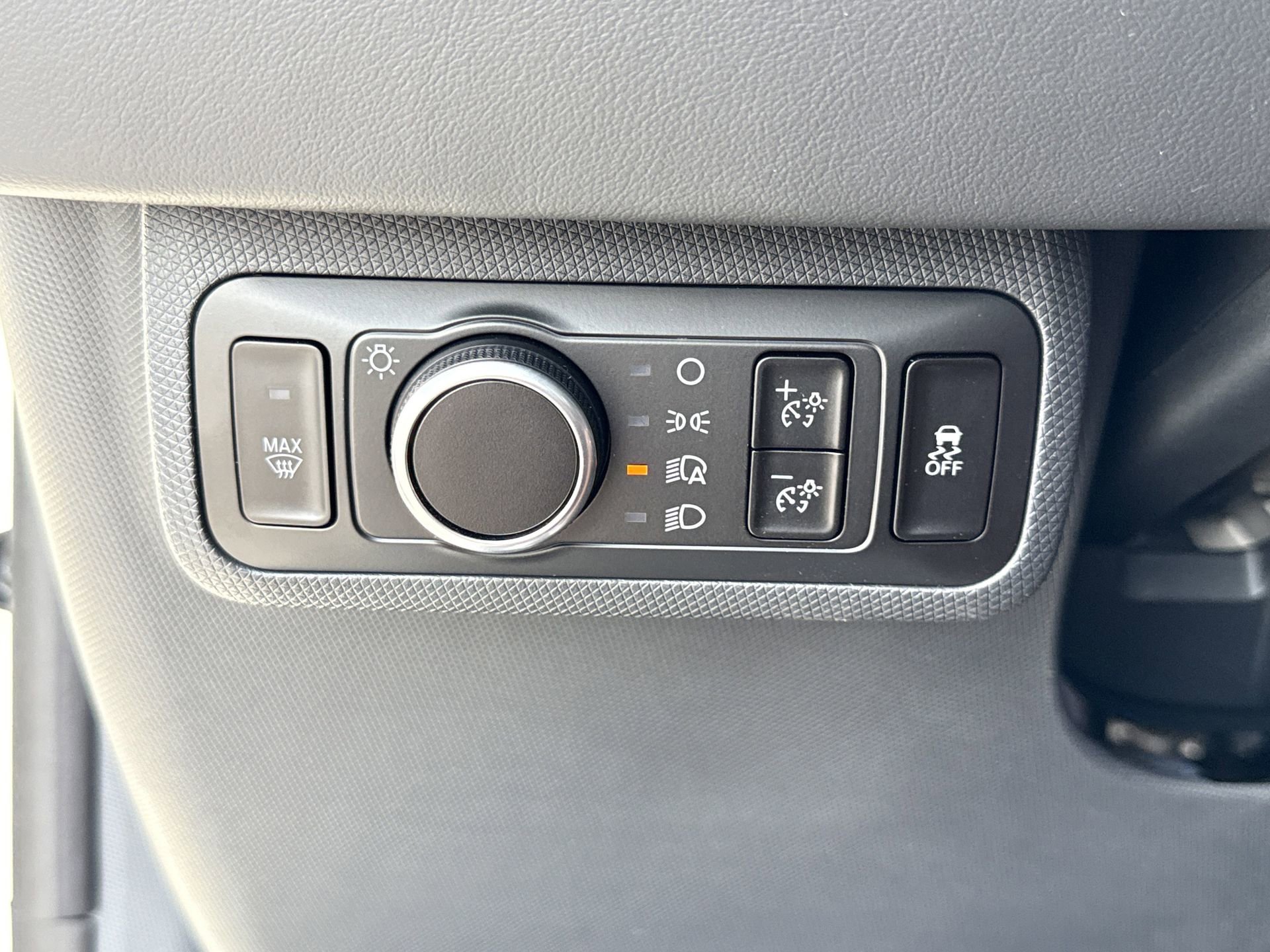 New 2025 Ford Mustang Mach-E Select w/ Interior Protection Package image 15