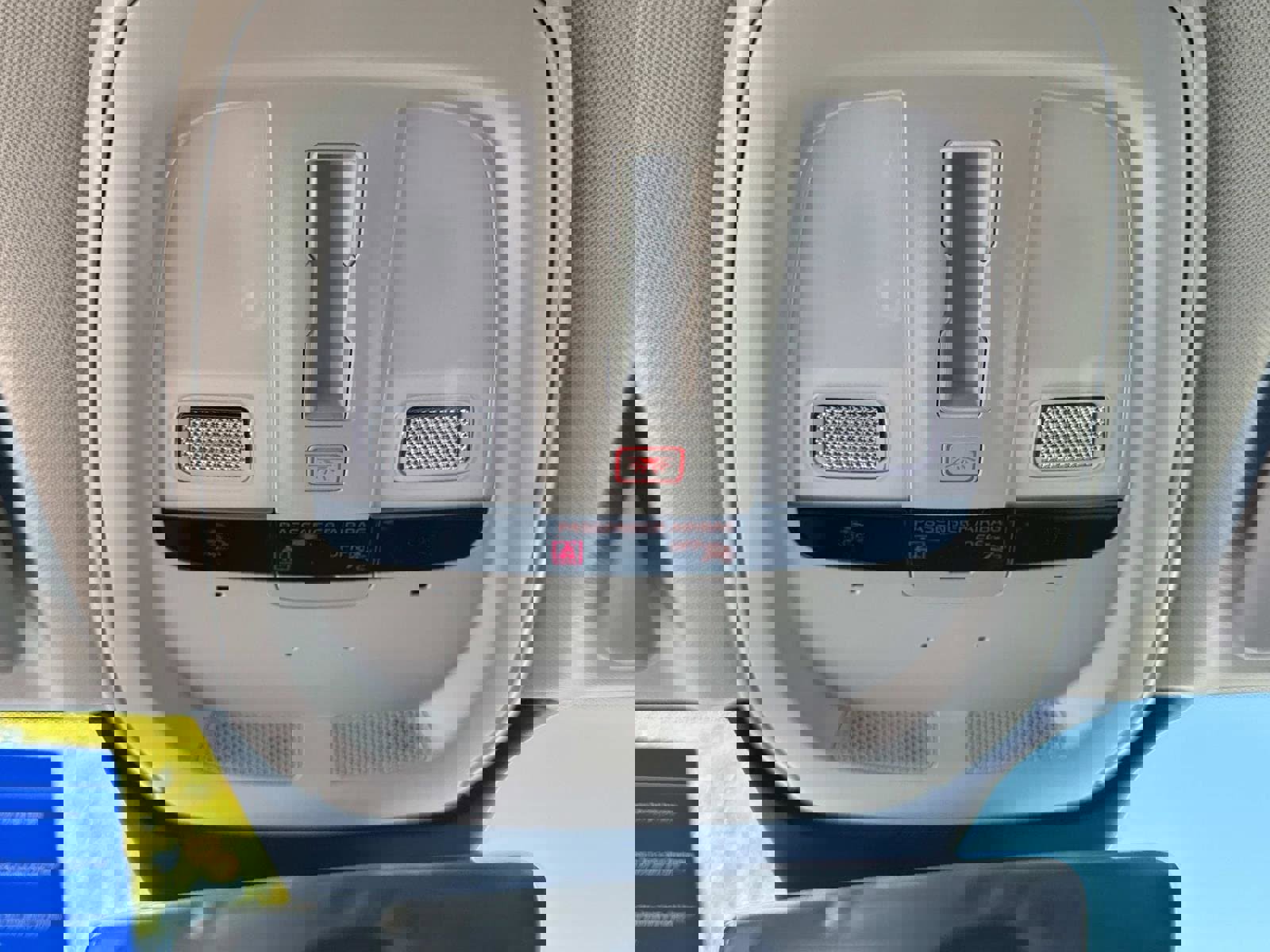 New 2026 Volvo XC60 B5 Plus w/ Climate Package image 25