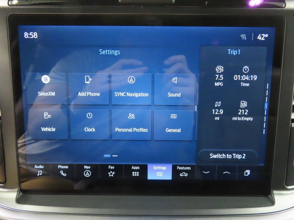 Used 2025 Ford F150 Lariat image 28