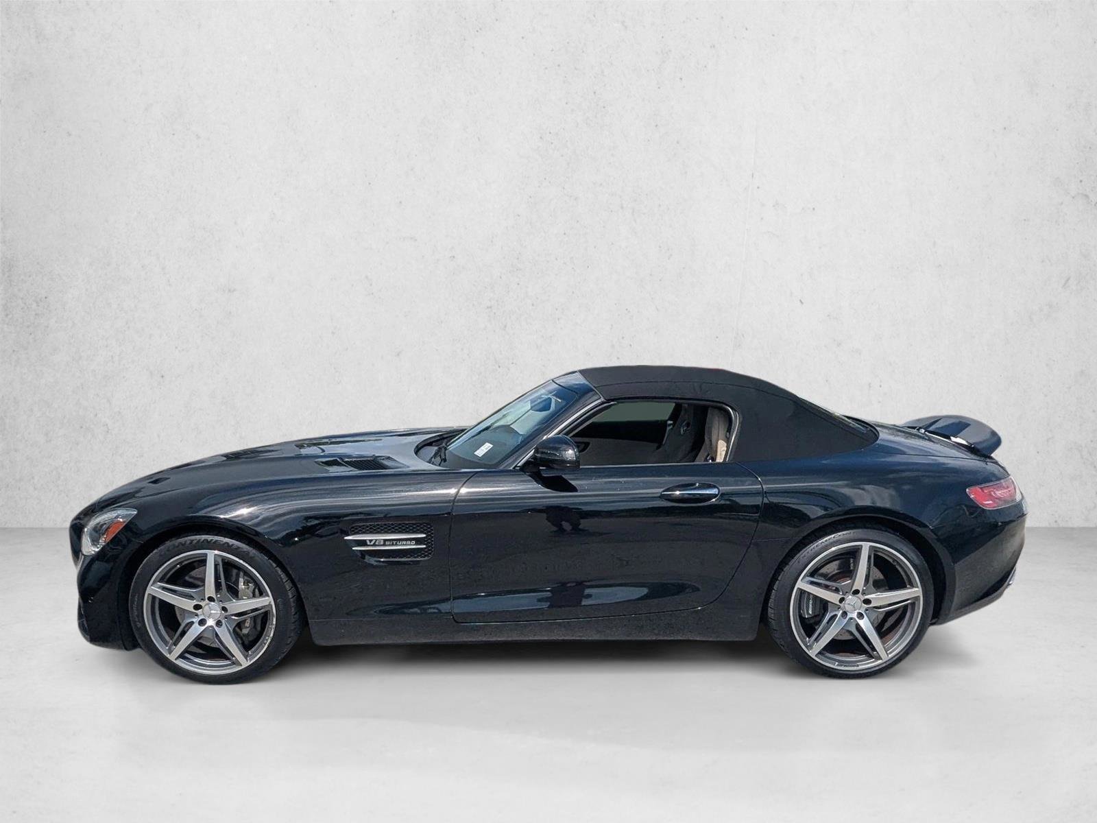 Used 2018 Mercedes-Benz AMG GT Roadster image 5