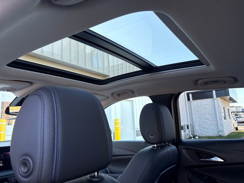 New 2026 Buick Encore GX Sport Touring w/ Advanced Technology Package image 37