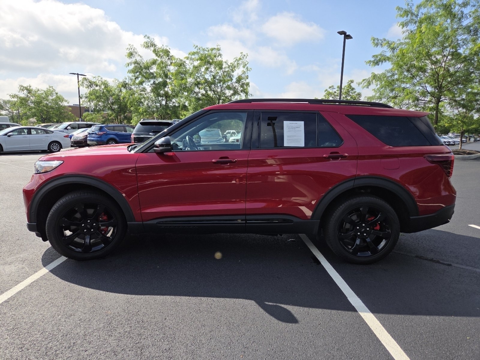 Used 2023 Ford Explorer ST w/ Equipment Group 401A AWD/4WD image 18