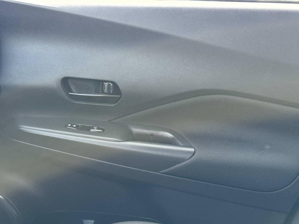 Certified 2024 Nissan Kicks S image 22