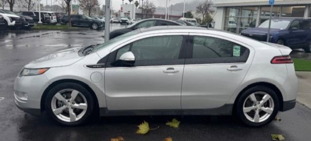 Used 2012 Chevrolet Volt Premium w/ Premium Trim Package image 4