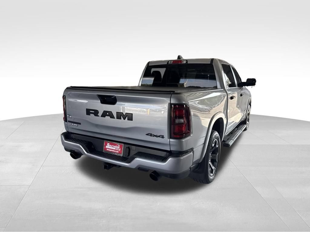 Used 2025 RAM 1500 Big Horn AWD/4WD image 8