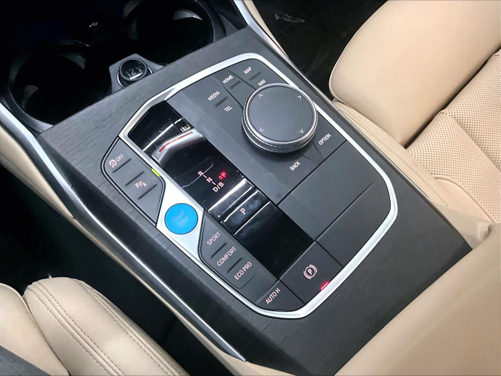 Used 2024 BMW i4 eDrive40 w/ Convenience Package RWD image 40