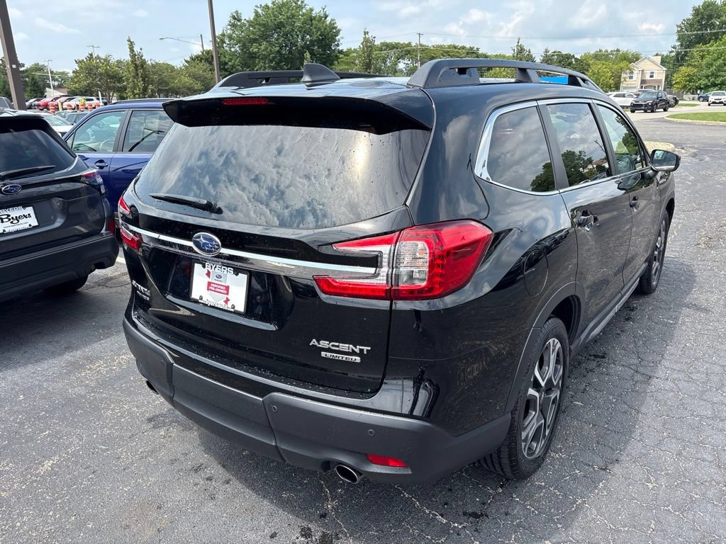 Used 2023 Subaru Ascent Limited AWD/4WD image 3