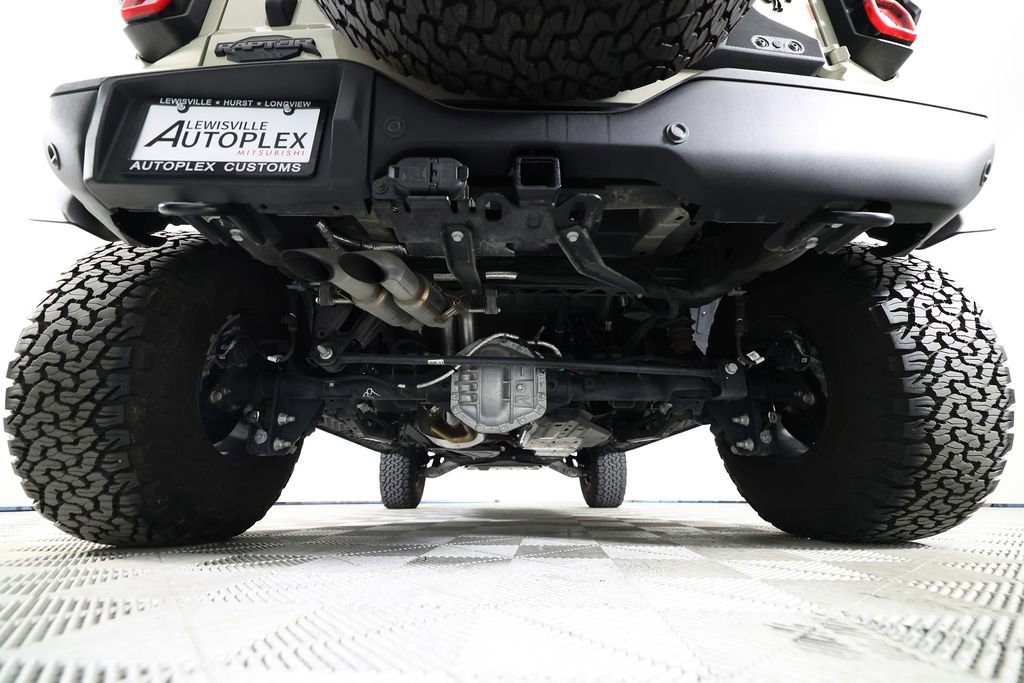 Used 2025 Ford Bronco Raptor w/ Interior Carbon Fiber Pack AWD/4WD image 51