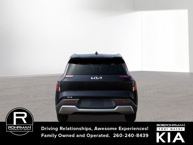 New 2026 Kia EV9 Wind image 5