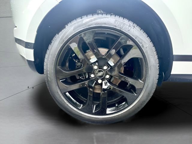 Certified 2026 Land Rover Range Rover Evoque S image 35