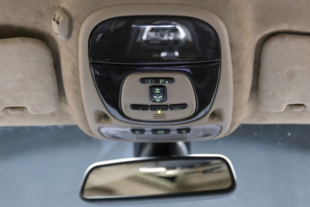 Used 2009 Jaguar XJ Vanden Plas Super V8 Portfolio image 98