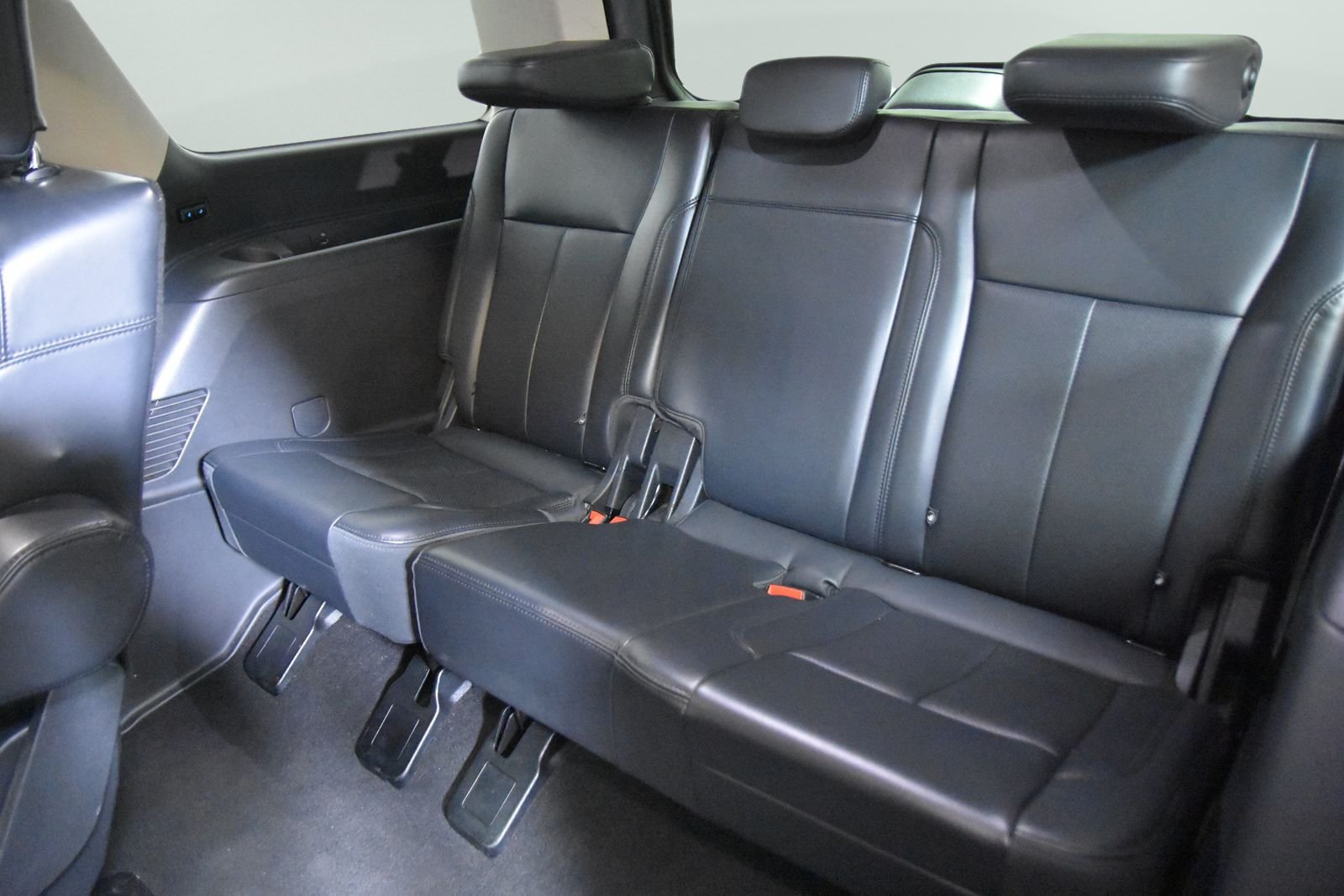 Used 2024 Ford Expedition XLT RWD image 36