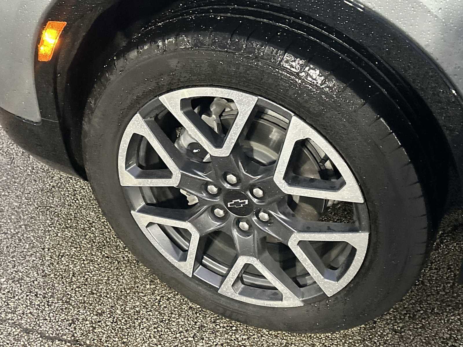 Used 2025 Chevrolet Blazer RS FWD image 11