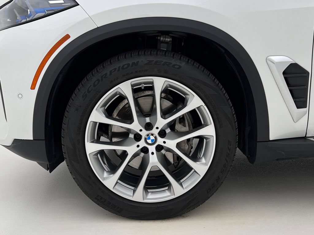 Used 2024 BMW X5 xDrive40i w/ Premium Package AWD/4WD image 27