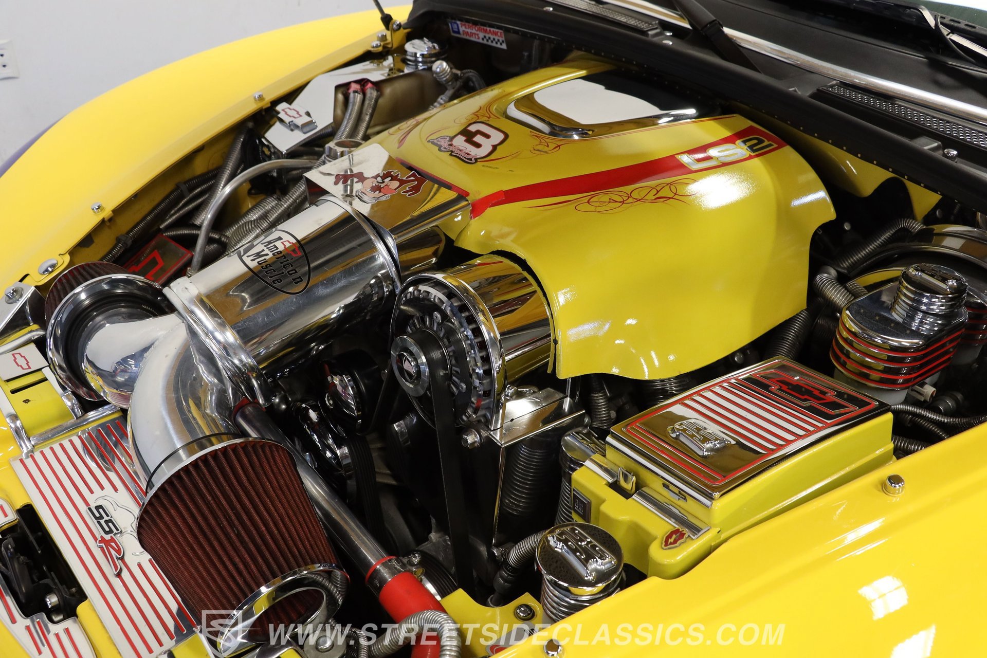 Used 2005 Chevrolet SSR w/ Preferred Equipment Group RWD image 30