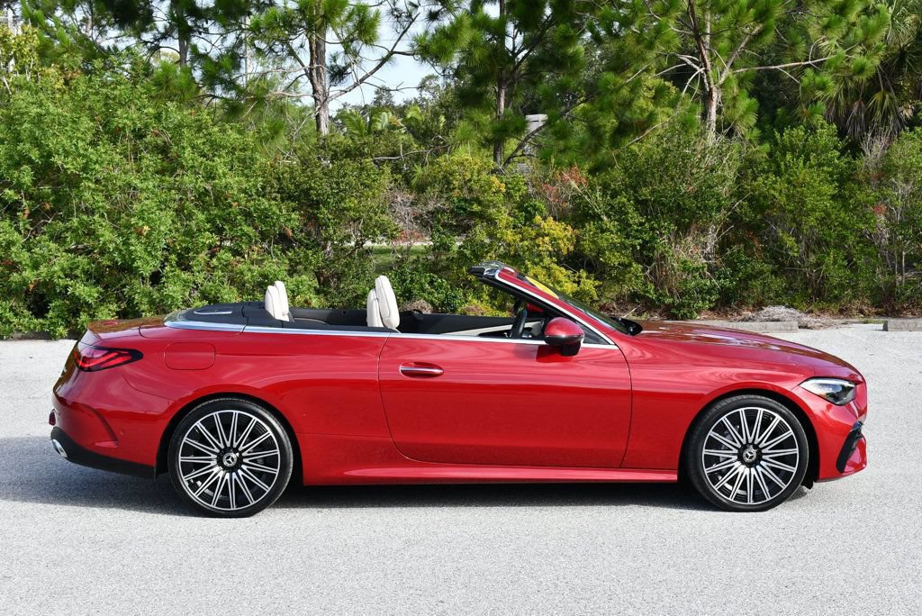 Used 2024 Mercedes-Benz CLE 300 4MATIC Cabriolet image 45