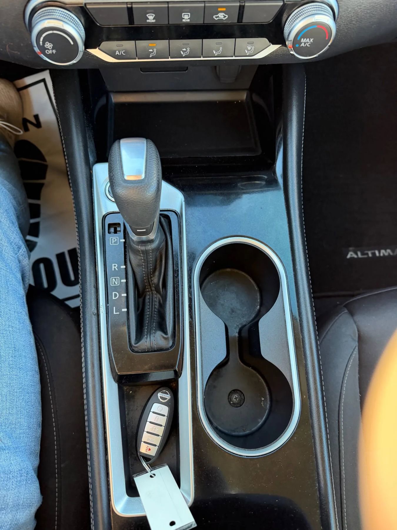 Used 2023 Nissan Altima 2.5 SV image 16