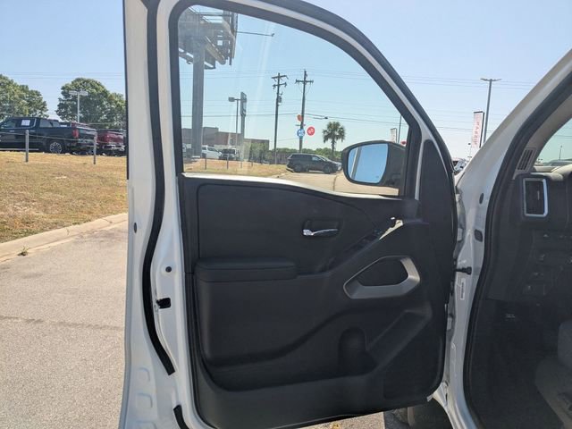 New 2026 Nissan Frontier SV w/ SV Convenience Package RWD image 11