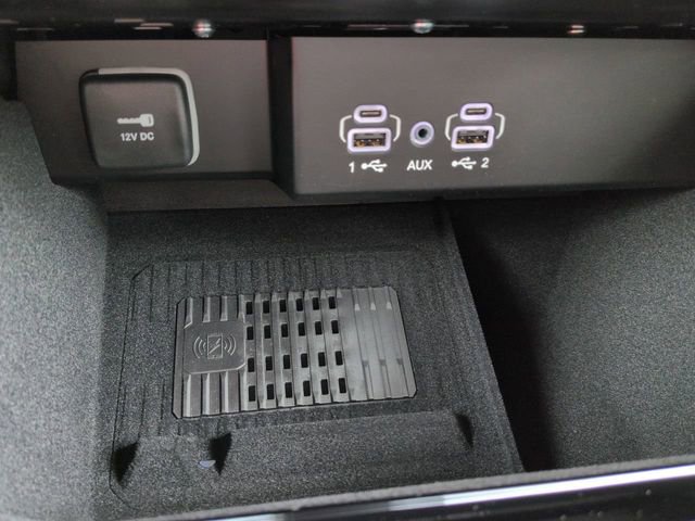 New 2026 Jeep Grand Wagoneer 2WD image 21