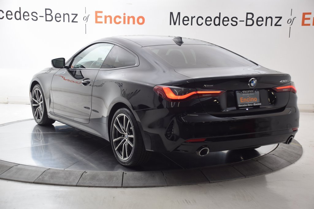 Used 2022 BMW 430i xDrive Coupe w/ Convenience Package image 4