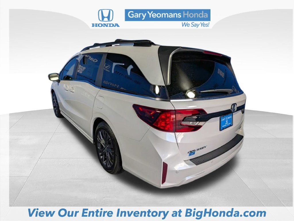 New 2027 Honda Odyssey Touring image 8