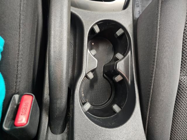 Used 2012 Hyundai Elantra w/ Preferred Pkg image 20