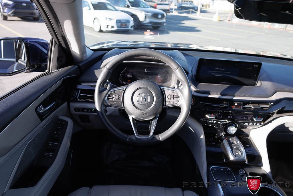 Used 2024 Acura MDX SH-AWD w/ Advance Package image 2