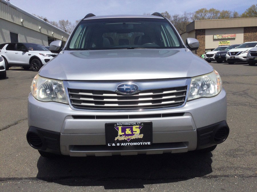 Used 2010 Subaru Forester 2.5X Premium AWD/4WD image 4