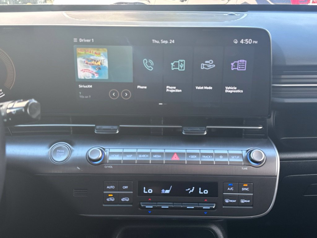 Used 2024 Hyundai Kona SEL AWD/4WD image 22