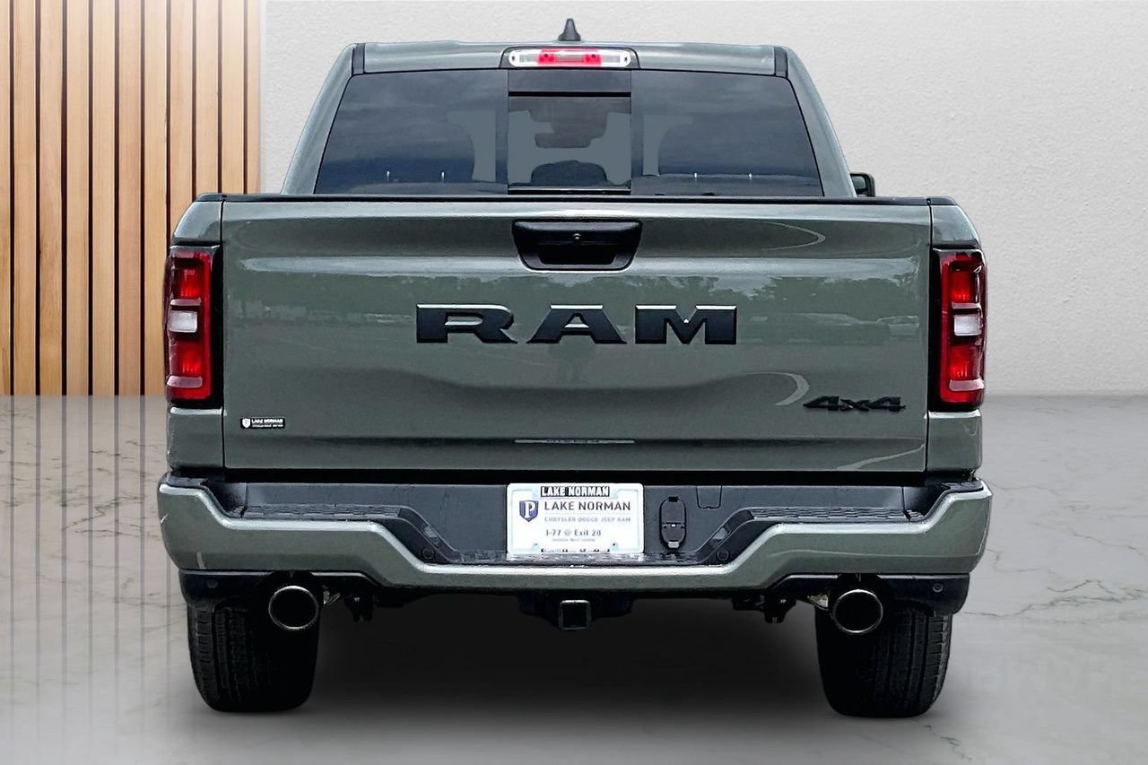 New 2026 RAM 1500 Express AWD/4WD image 7