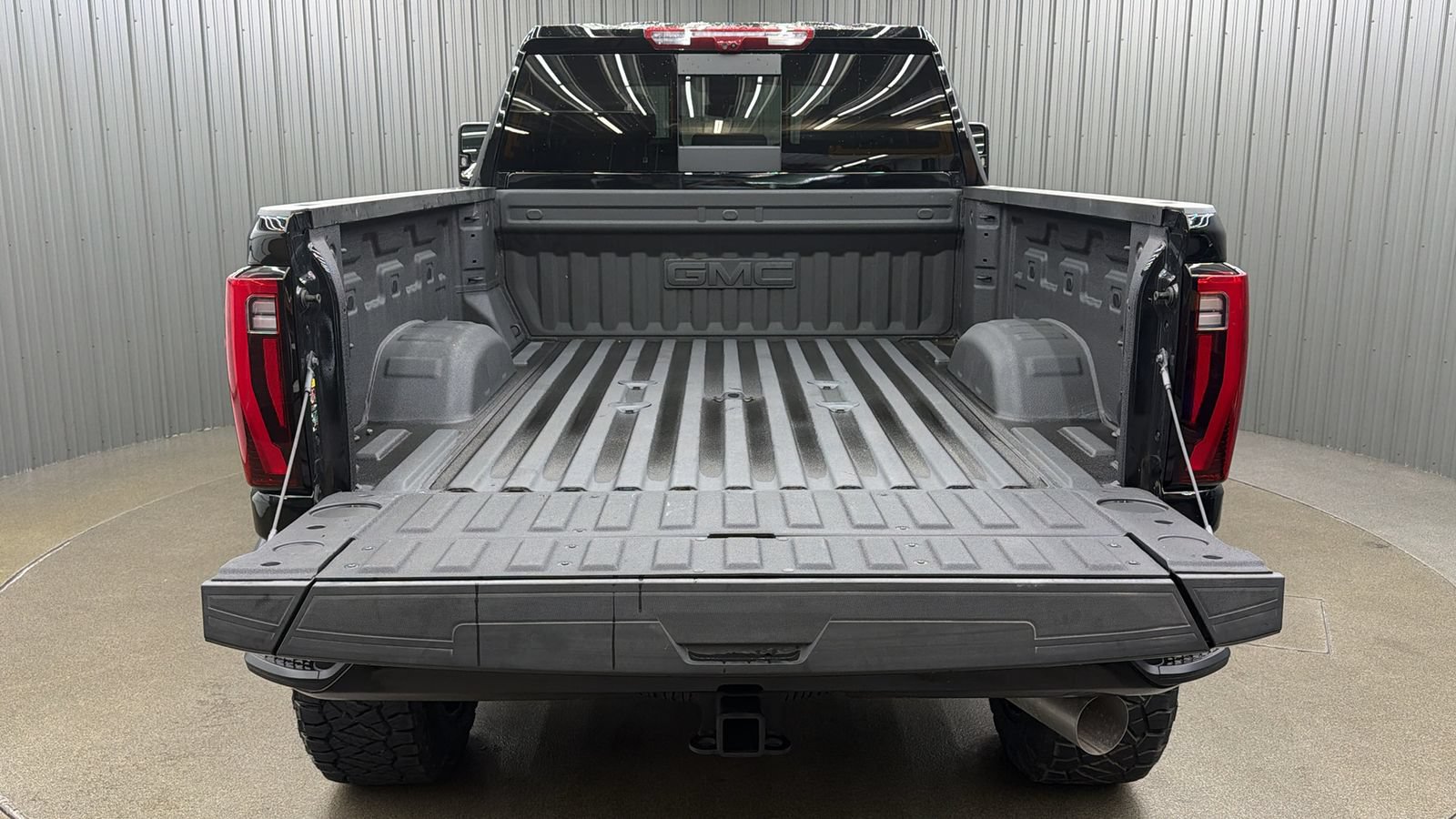 Used 2026 GMC Sierra 3500 Denali w/ Denali Reserve Package AWD/4WD image 18