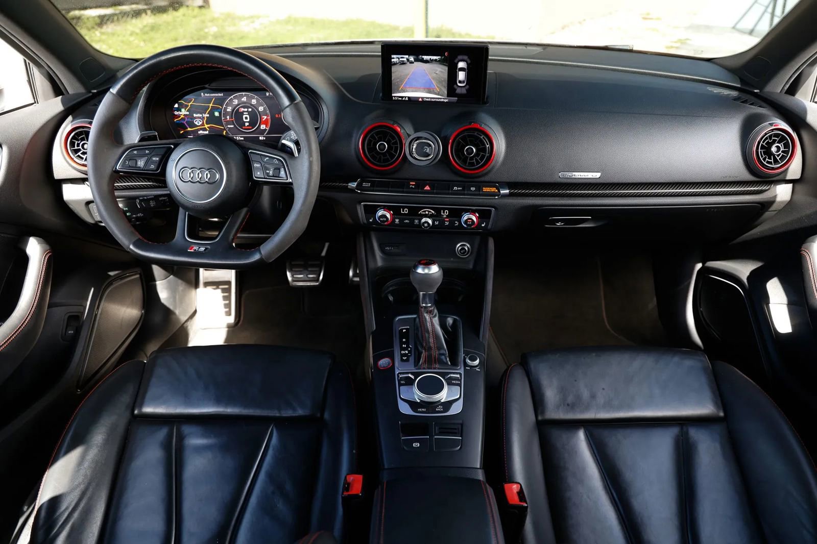 Used 2018 Audi RS 3 w/ Technology Package AWD/4WD image 2