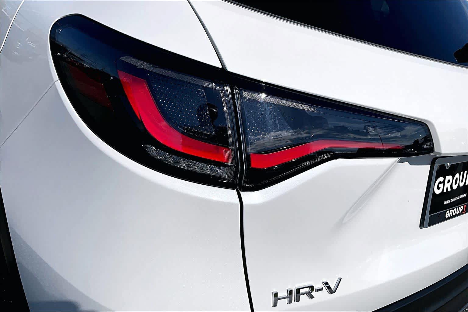 Used 2023 Honda HR-V Sport image 28