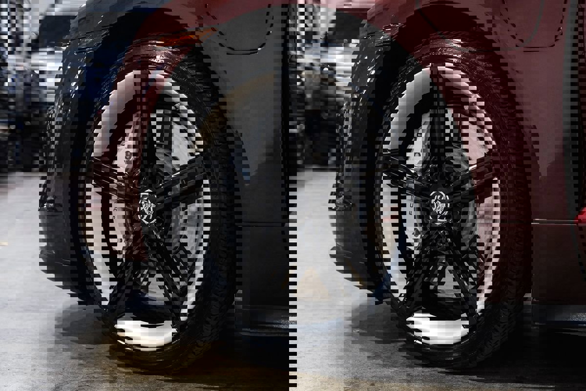 Used 2021 Porsche Taycan 4S w/ Premium Package image 58