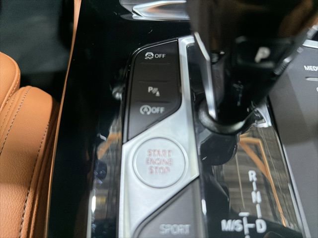 Certified 2023 BMW X4 xDrive30i w/ Convenience Package image 38