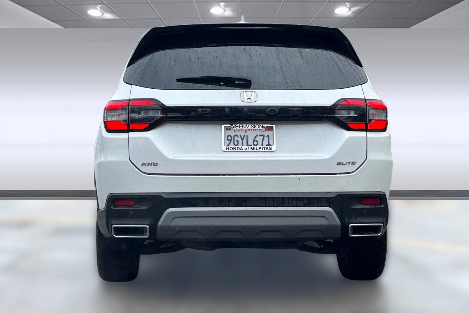 Used 2023 Honda Pilot Elite image 5