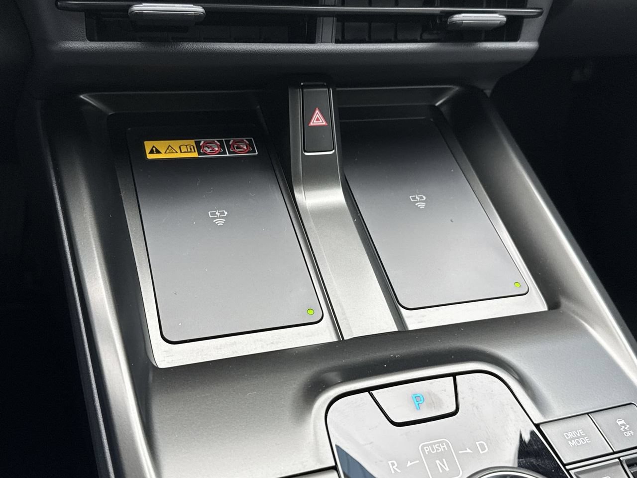 New 2026 Subaru Solterra AWD/4WD image 25